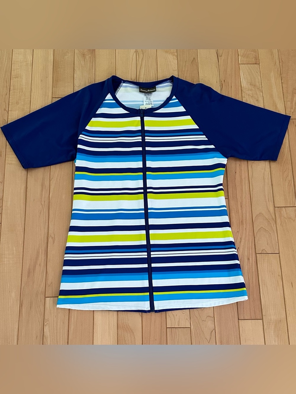 Tommy Bahama Stripe Short Sleeve Zip Front Rash Guard; NWT*, Sz. L